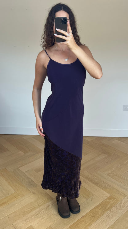 00s purple velvet maxi dress- size M
