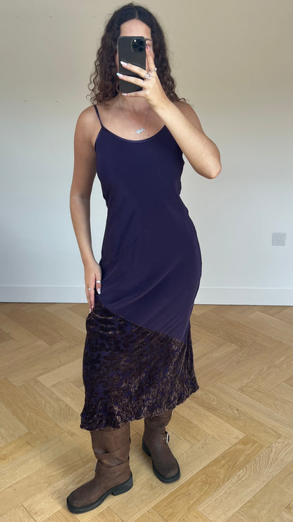 00s purple velvet maxi dress- size M