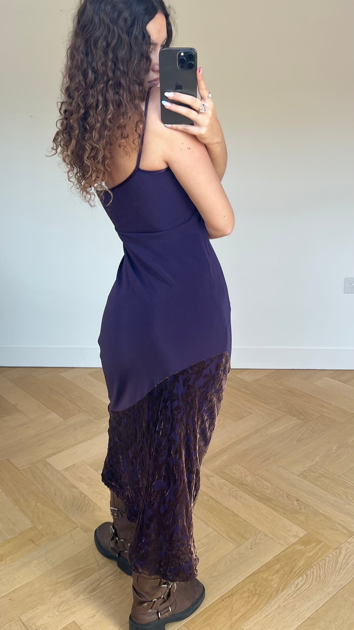 00s purple velvet maxi dress- size M