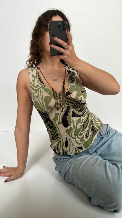 00s green necklace tank top- size M