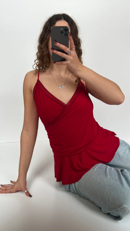 00s red ruffle cami- size XL