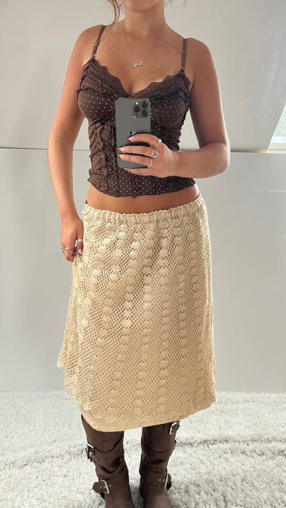 00s cream crochet midi skirt- size M