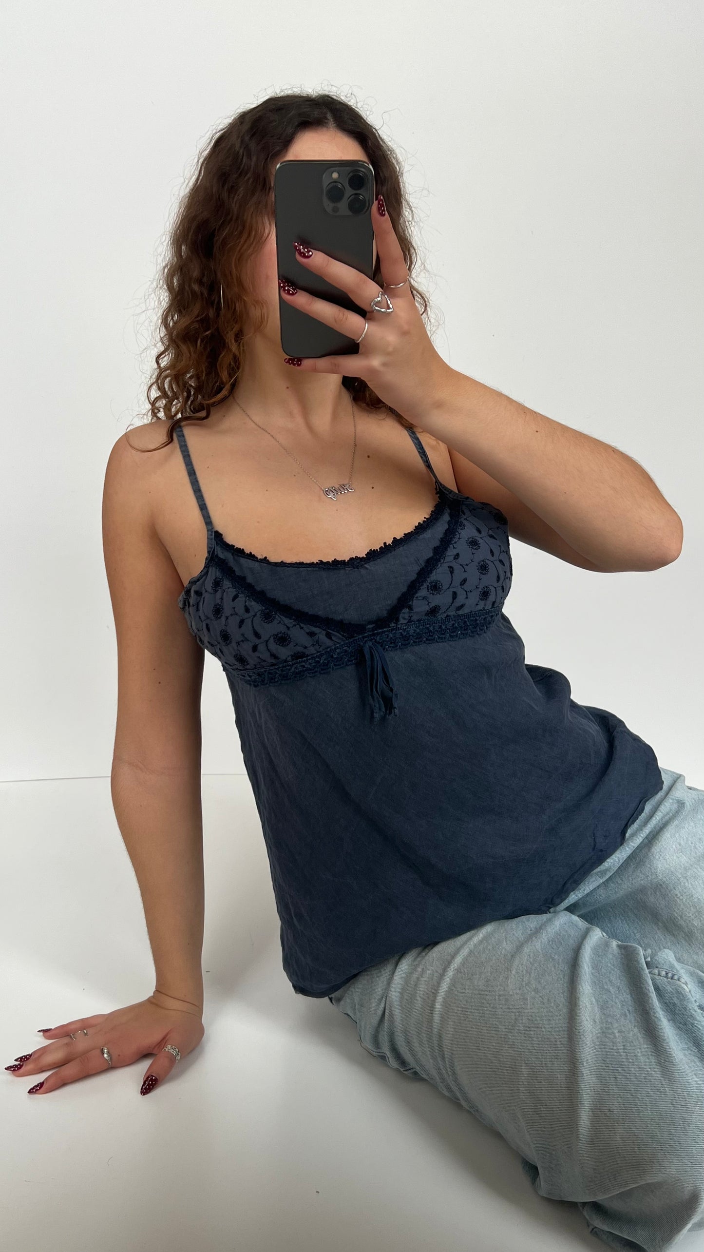 00s navy embroidered cami- size L