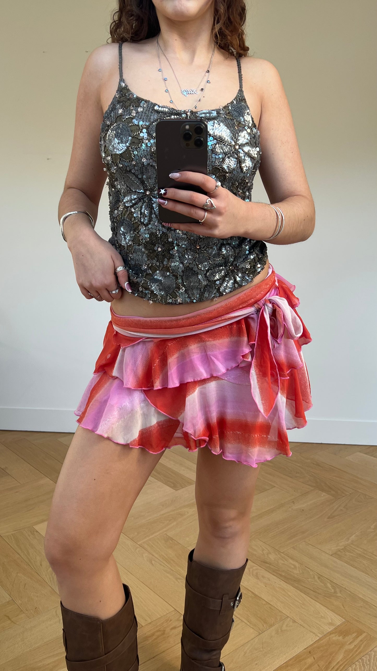 00s pink ruffle mini skirt- size S