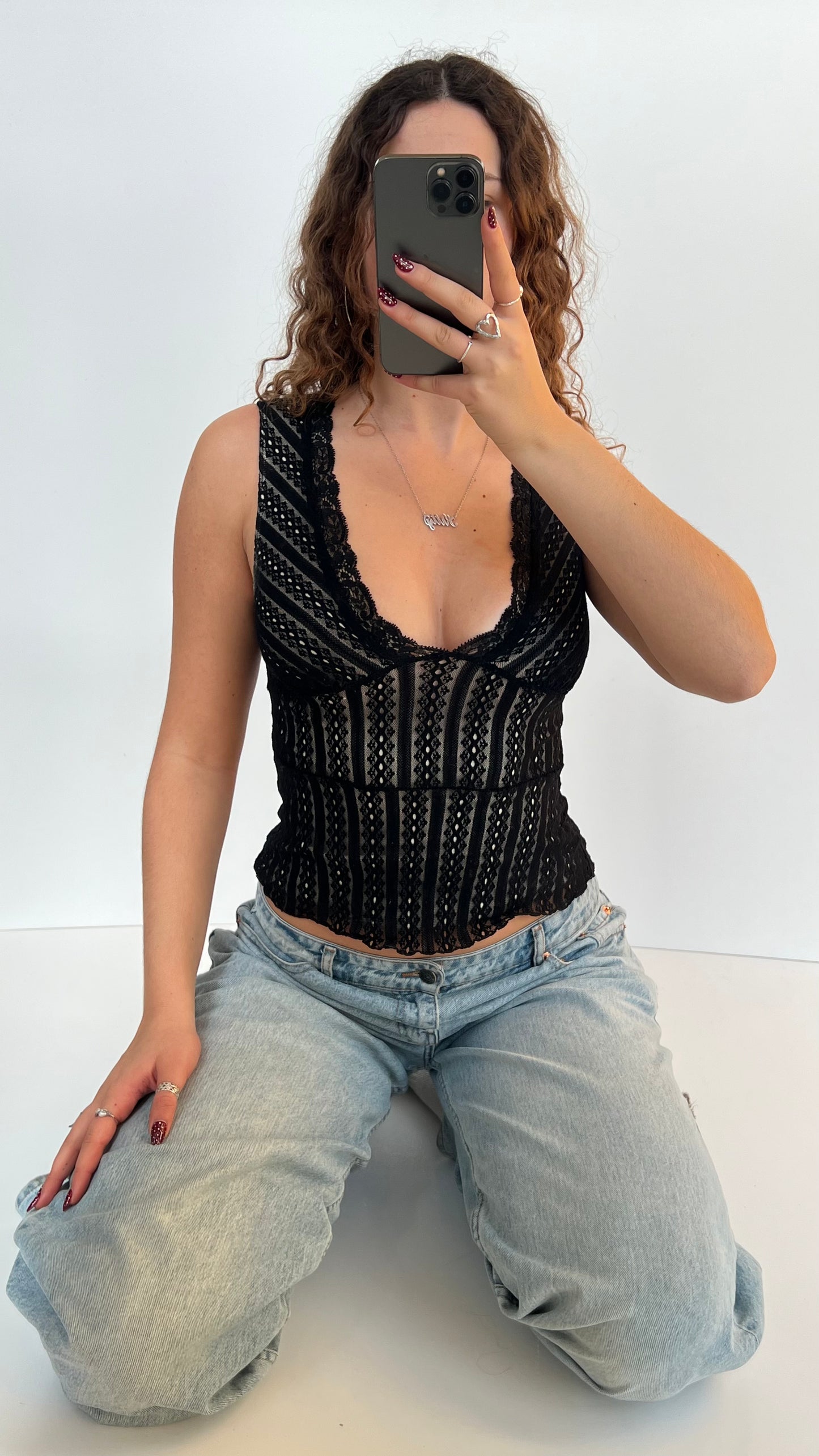 00s black lace cami- size XS