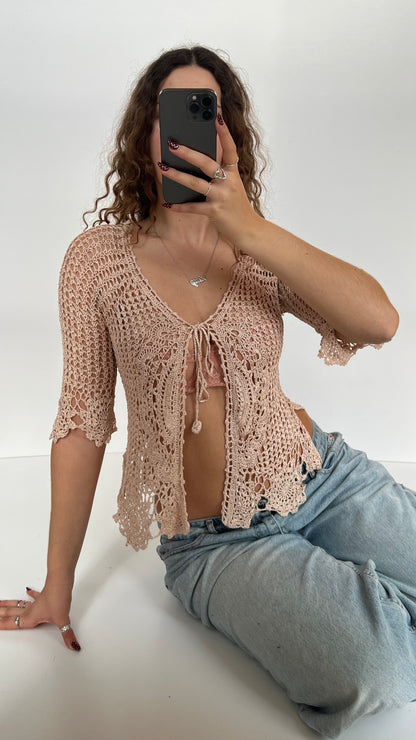 00s cream crochet cardigan- size M