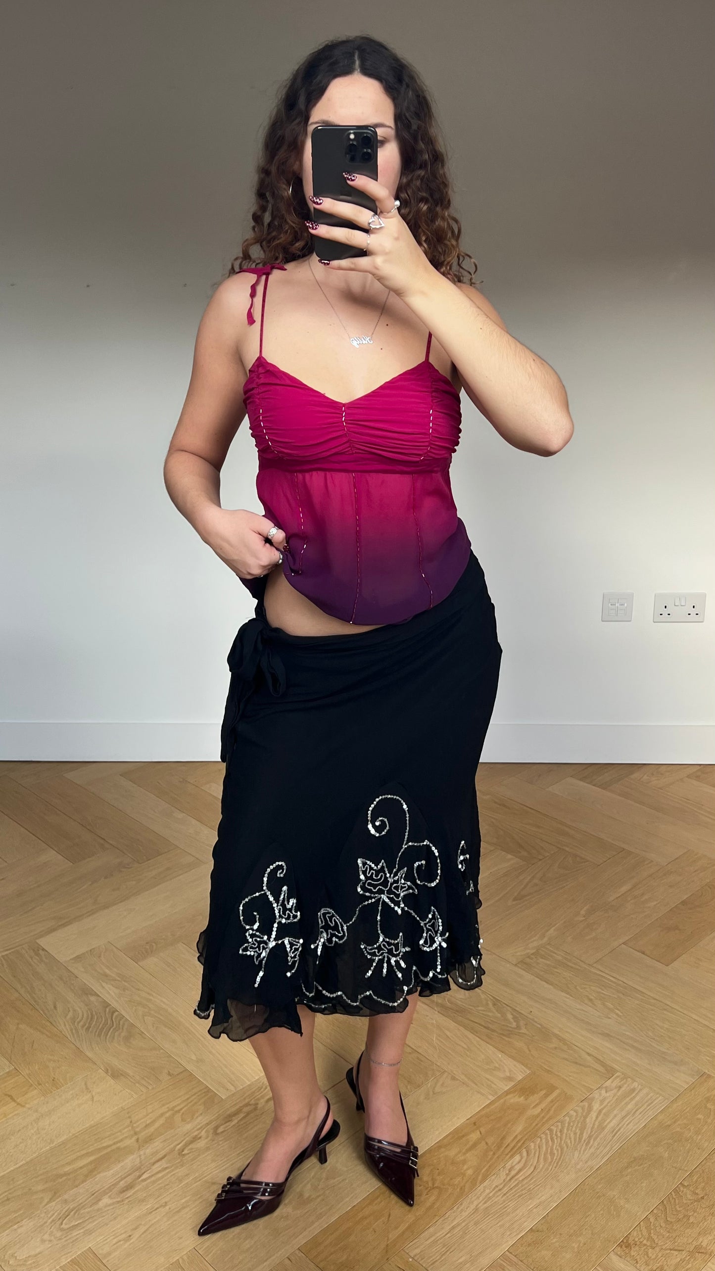 00s black mesh sequin midi skirt- size M