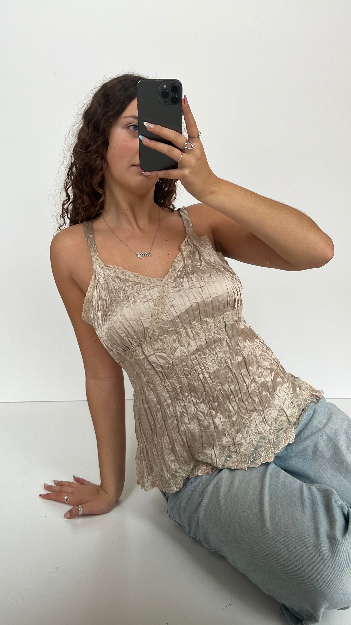 00s gold crochet cami- size XL