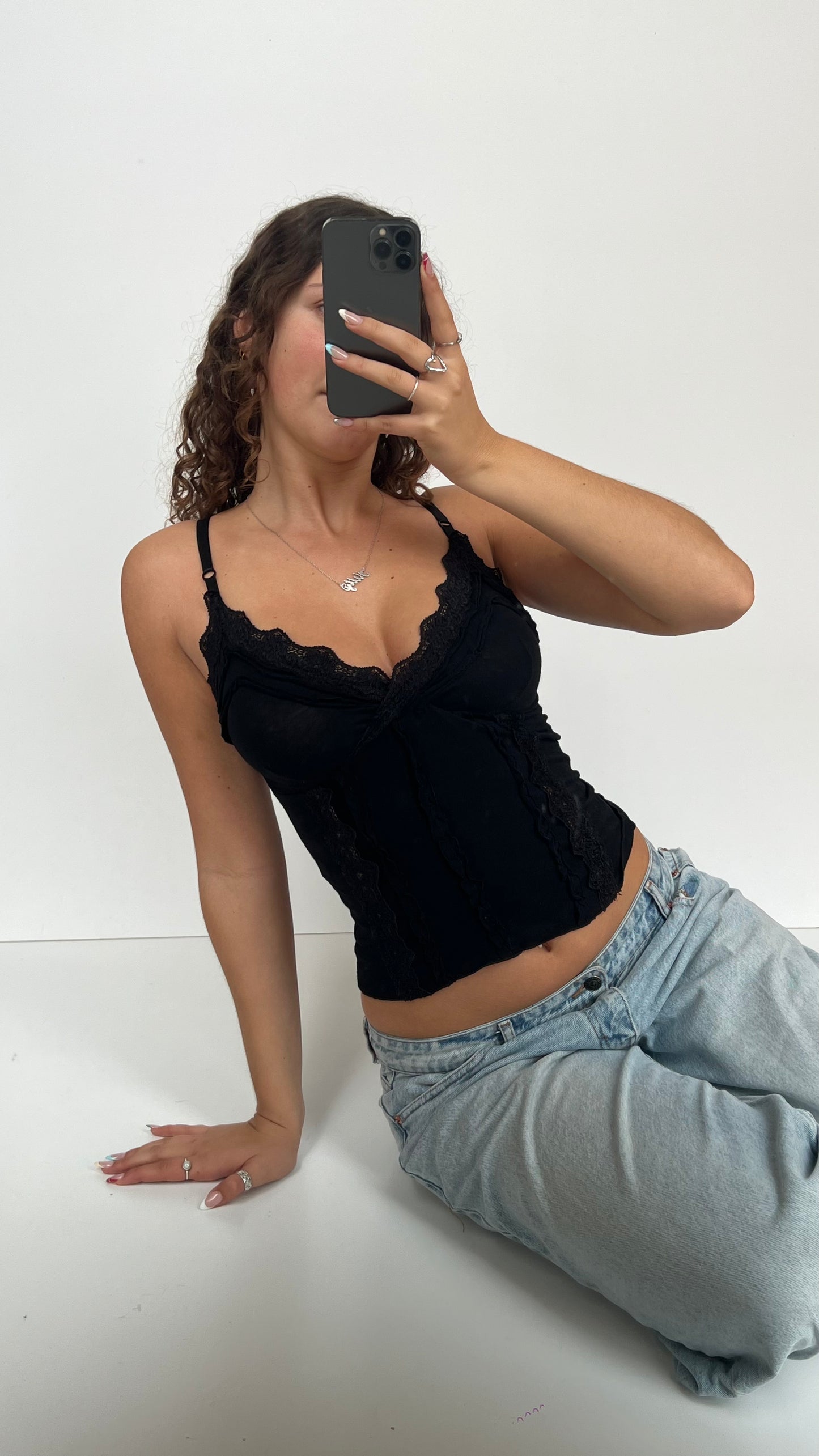 00s black lace cami- size S