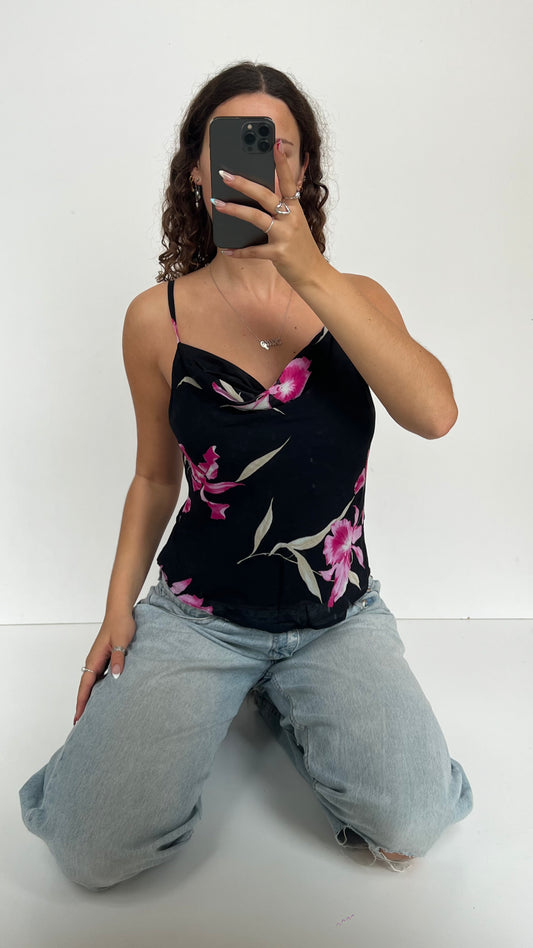 00s black floral cami- size M
