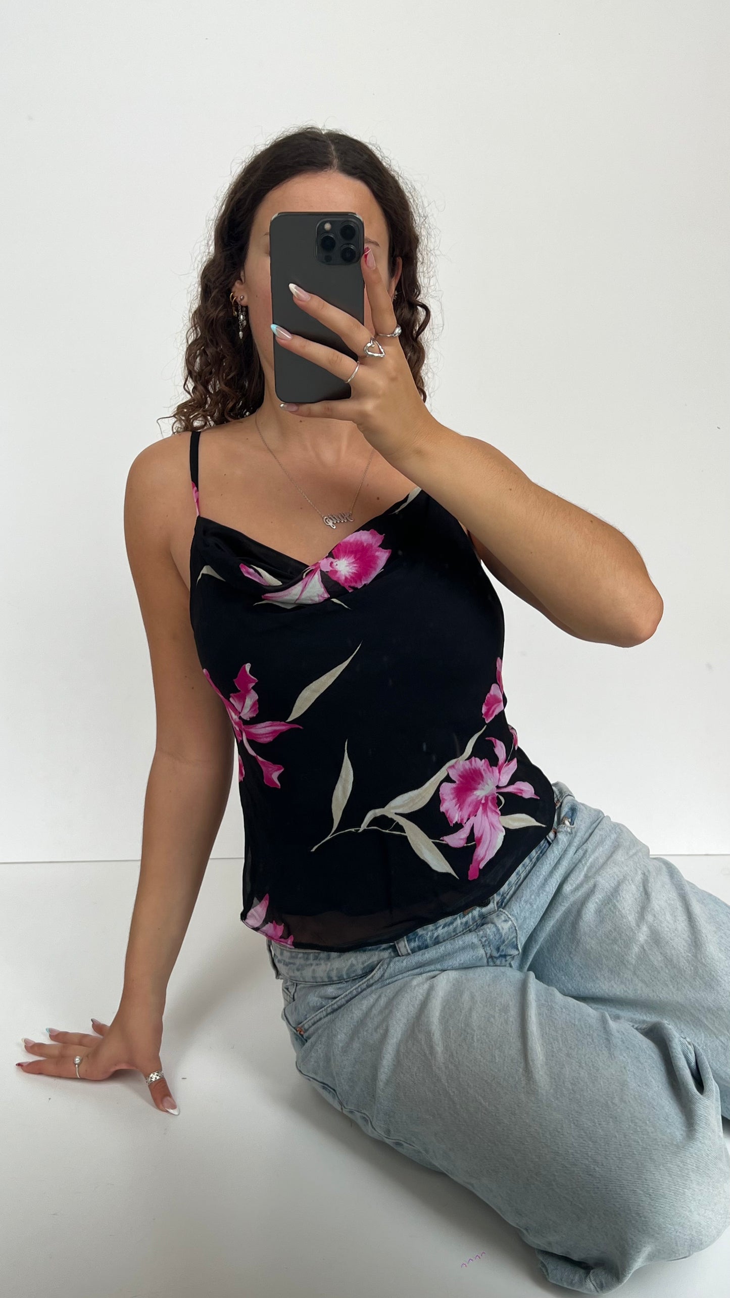 00s black floral cami- size M