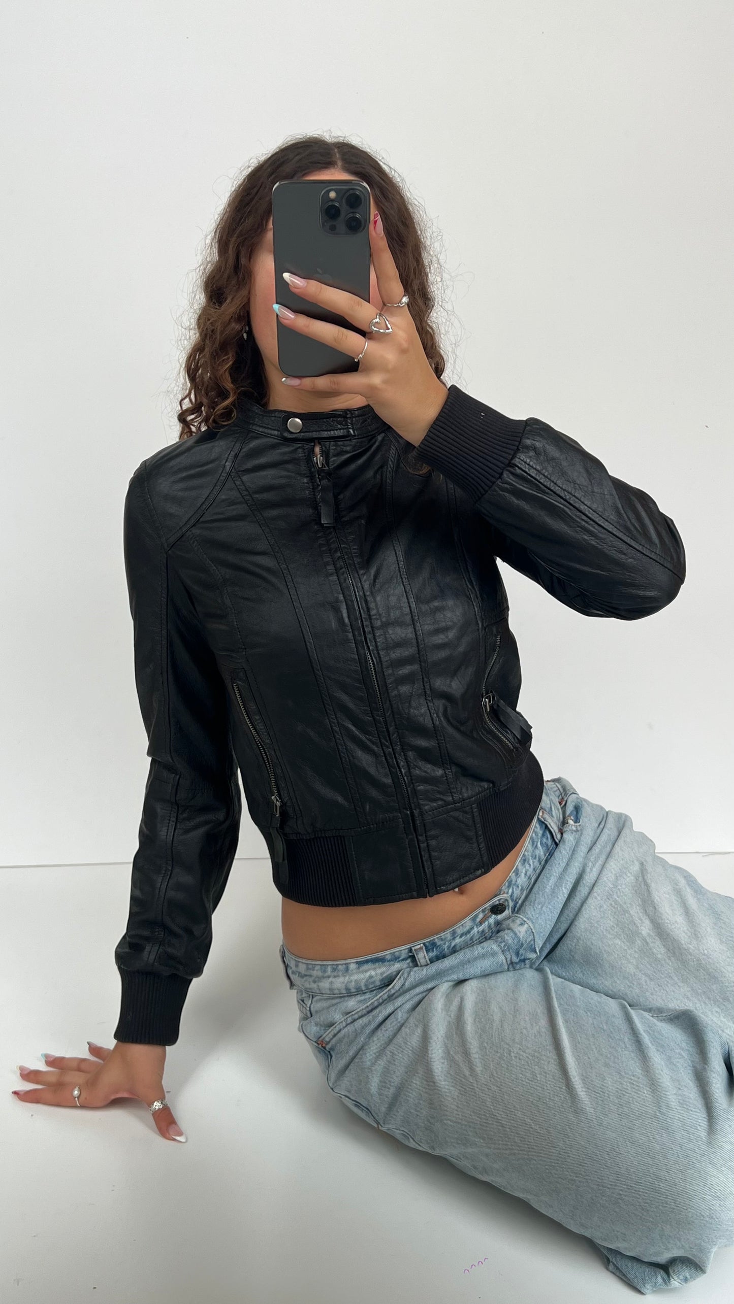 00s black leather jacket- size M