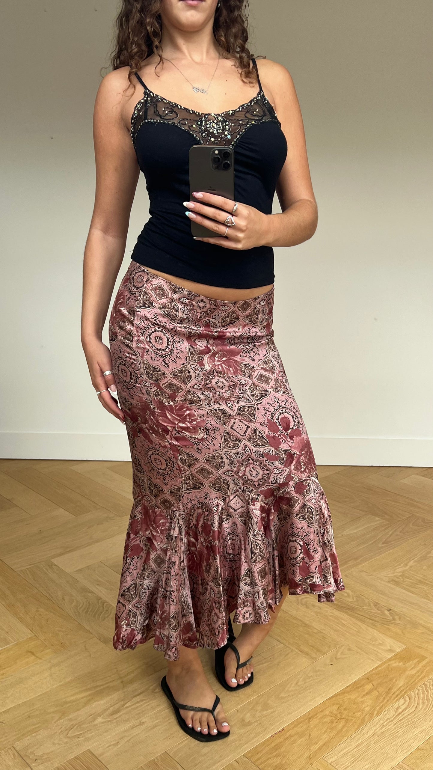 00s pink satin pattern maxi skirt- size M