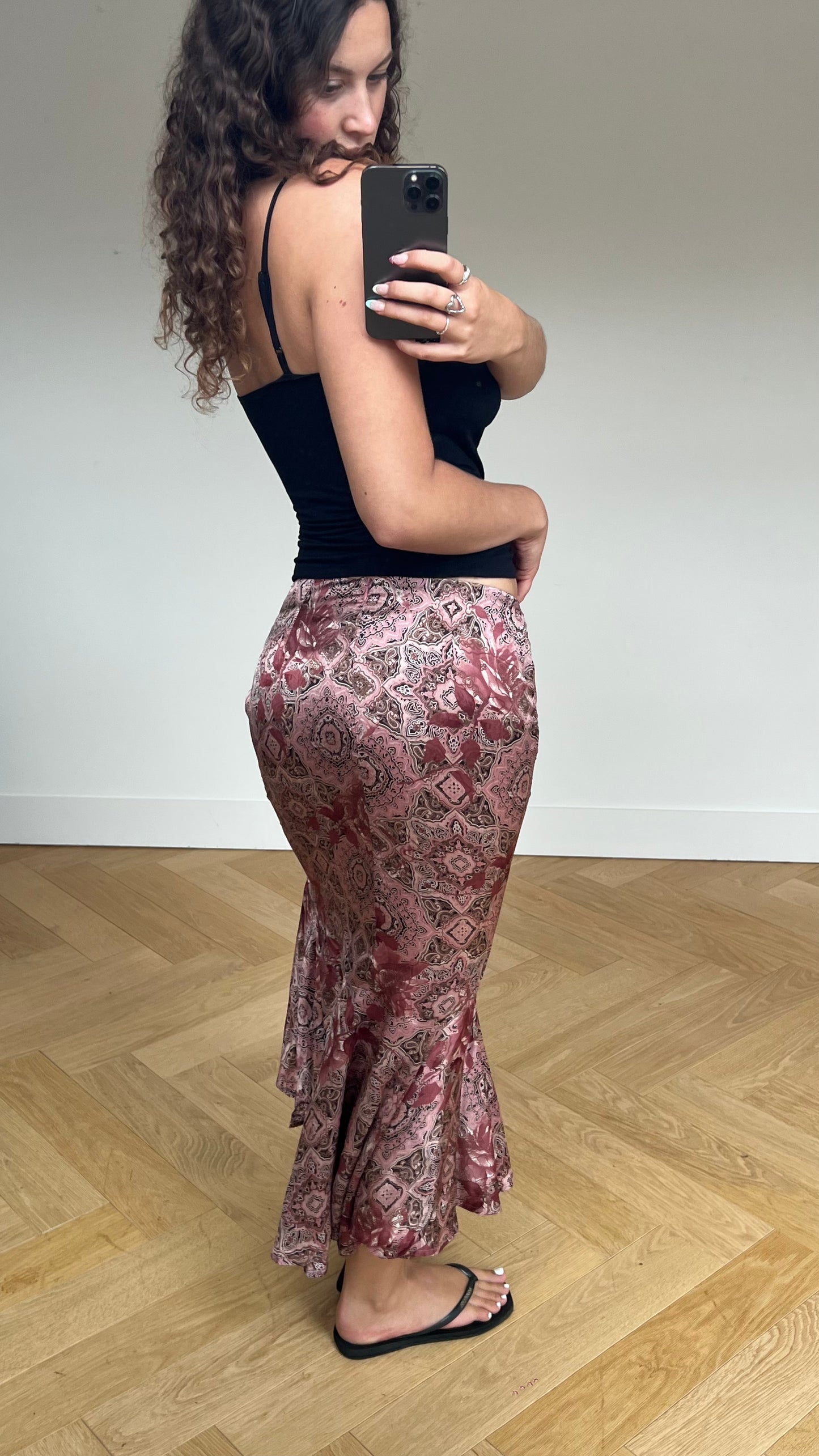 00s pink satin pattern maxi skirt- size M