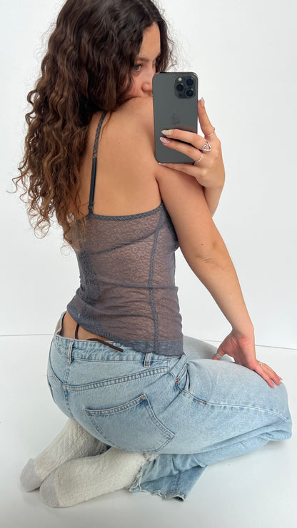 00s grey lace cami- size M