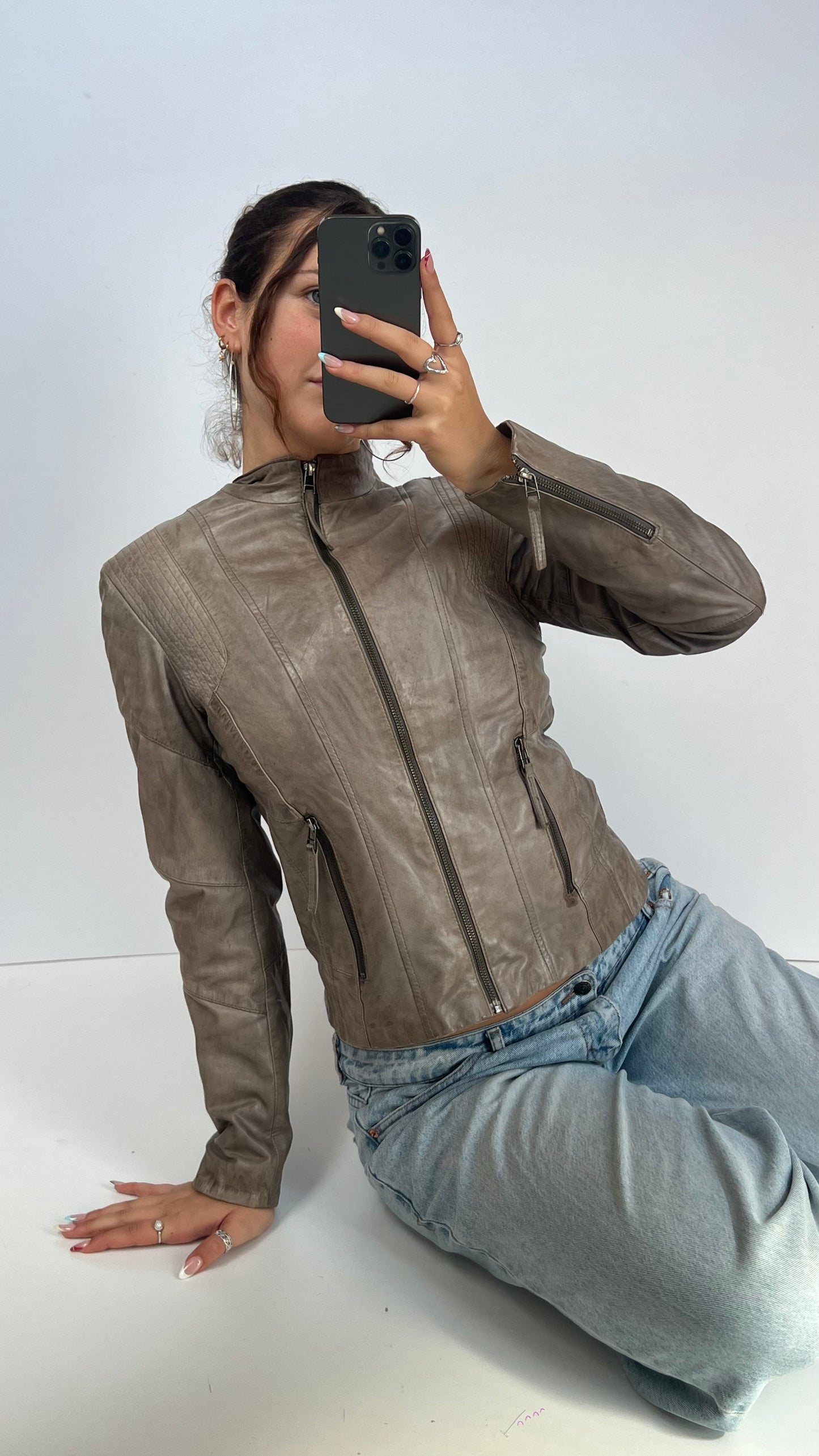00s khaki leather jacket- size L