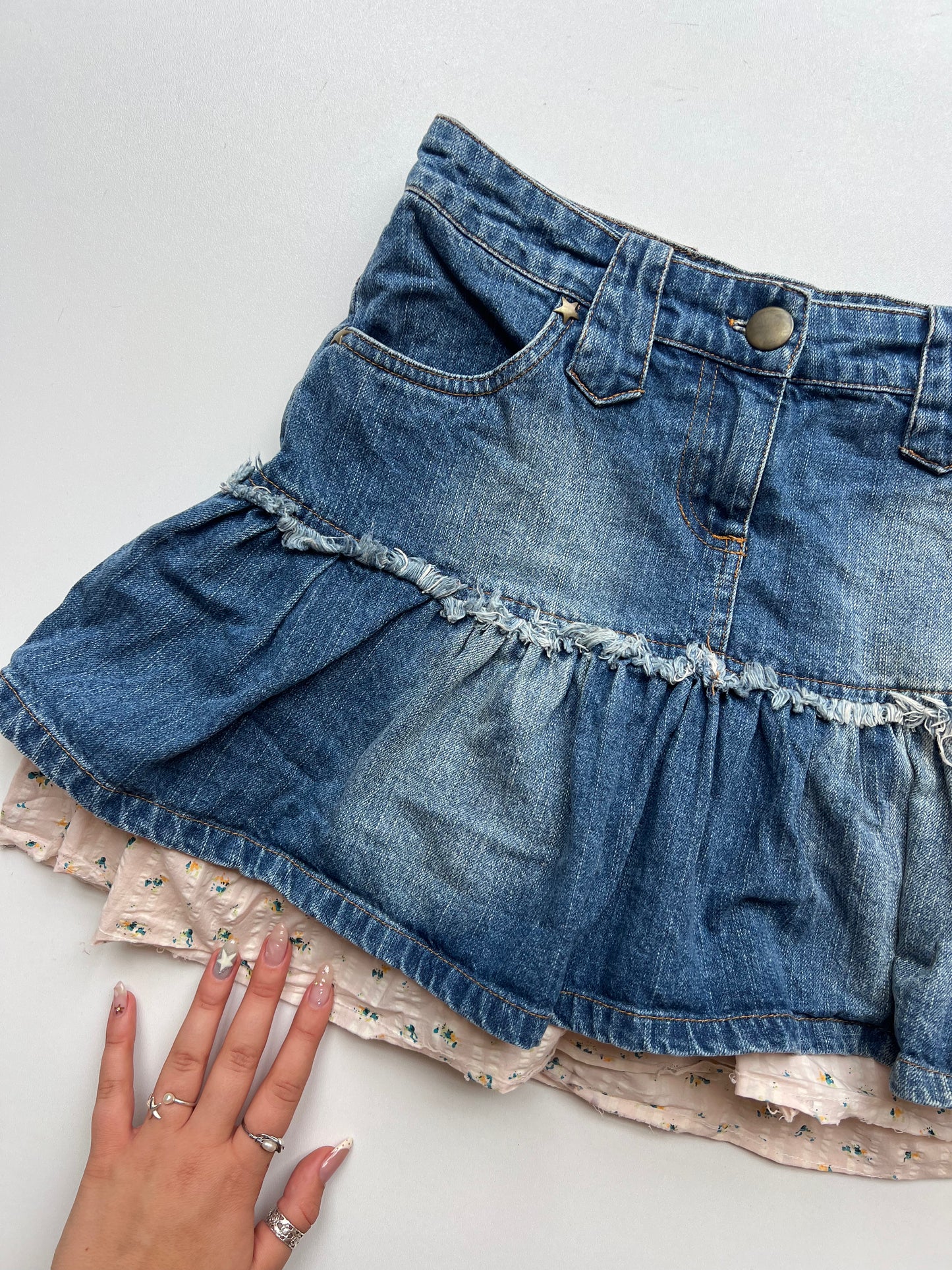 00s denim pink ruffle mini skirt- size S