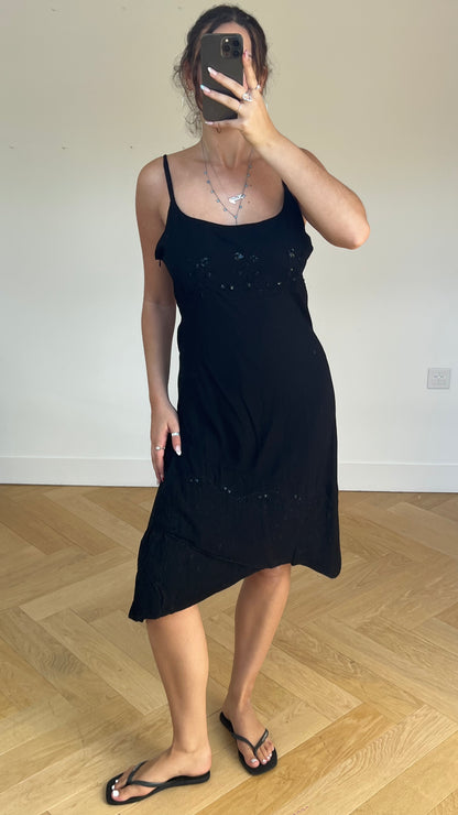 00s black asymmetric midi dress- size L
