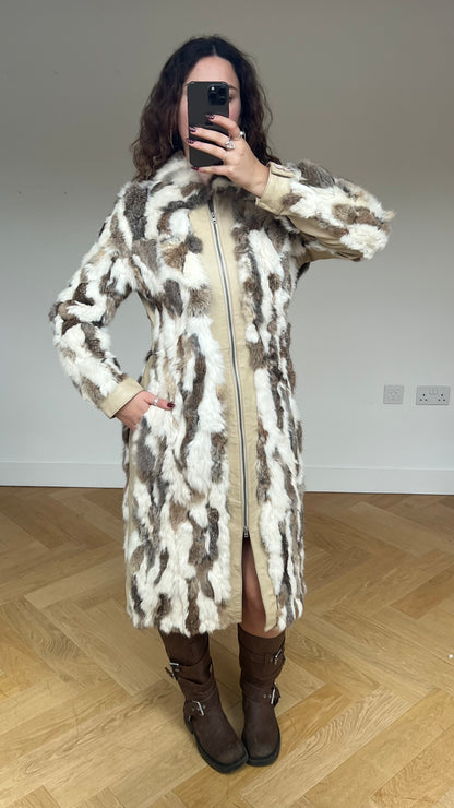 00s Bebe cream fur coat- size L