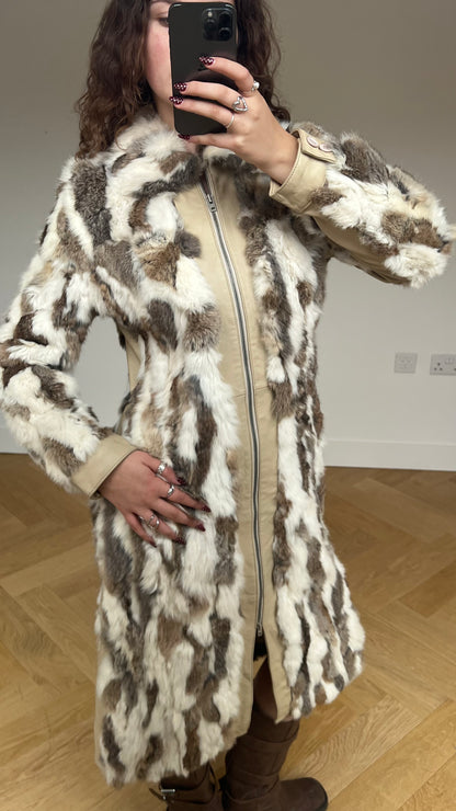 00s Bebe cream fur coat- size L
