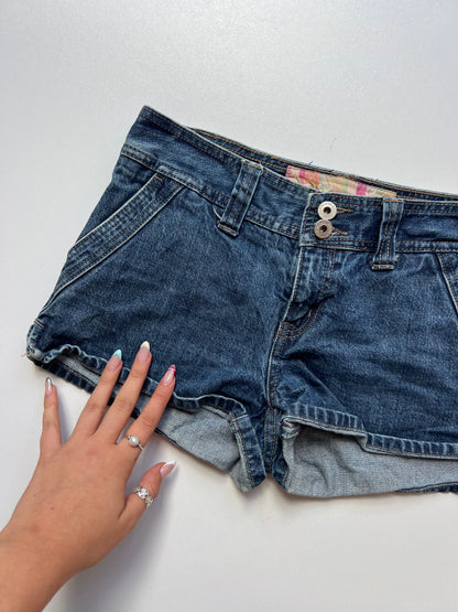 00s denim mini shorts- size S