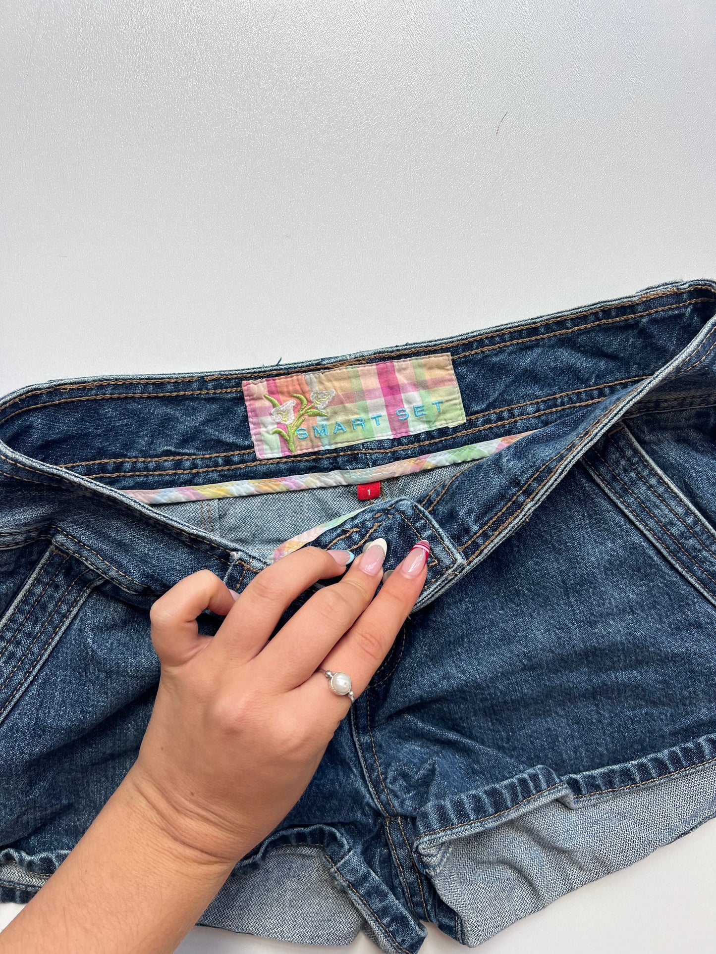 00s denim mini shorts- size S