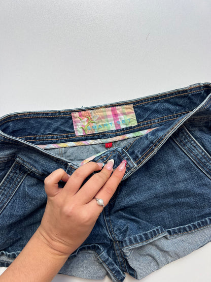 00s denim mini shorts- size S