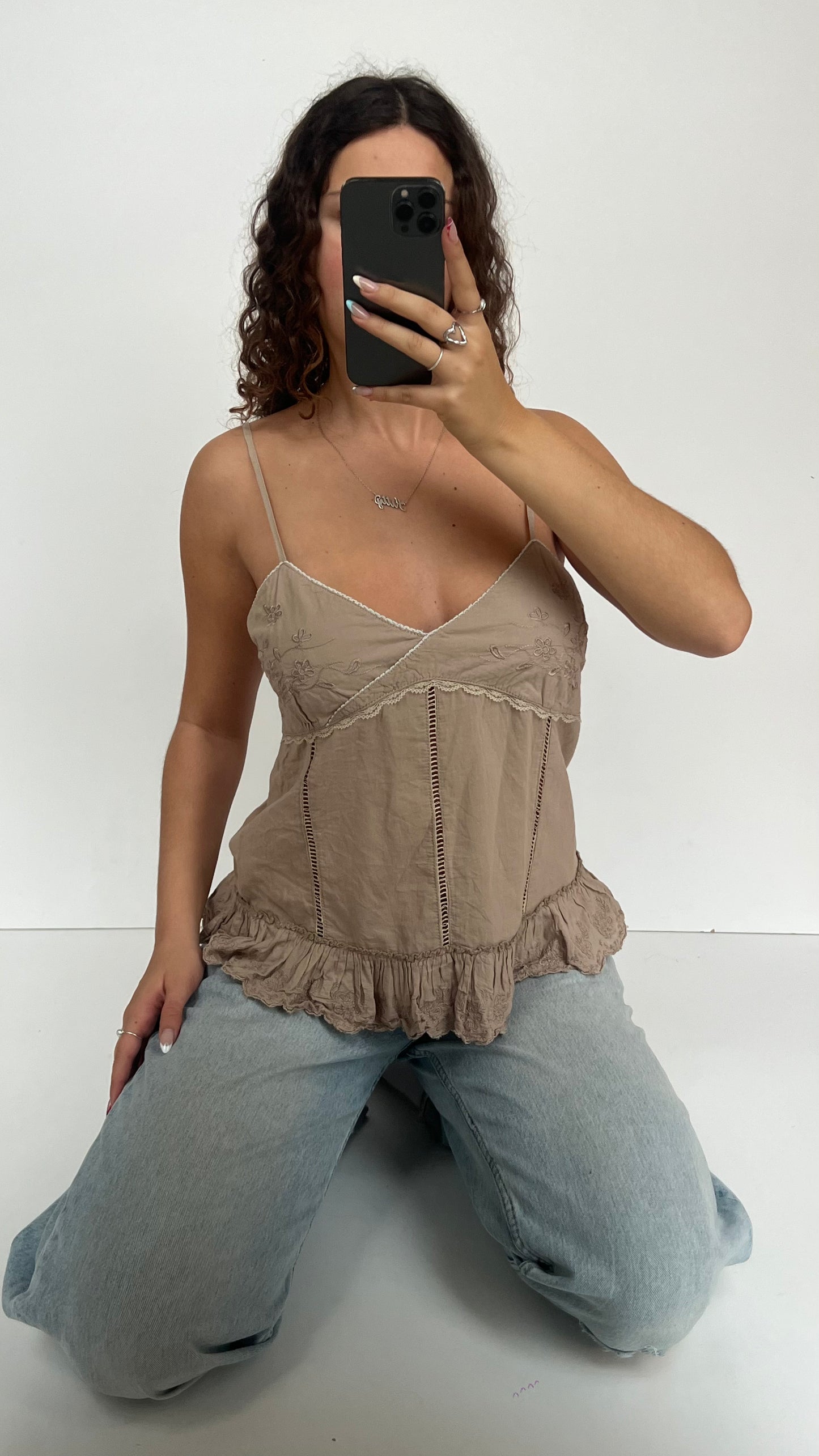 00s brown embroidered cami- size L