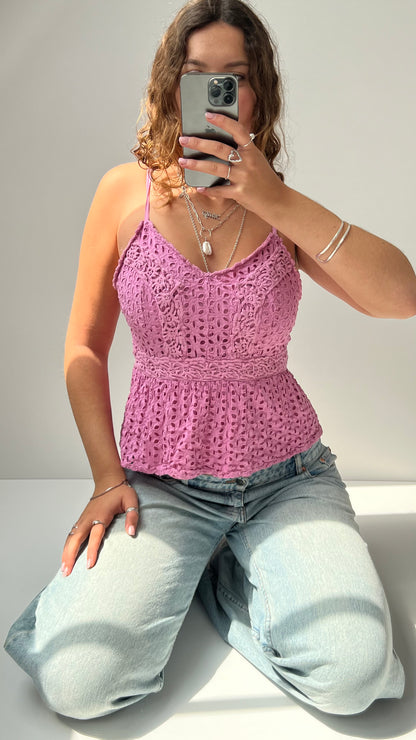 00s pink crochet cami- size M