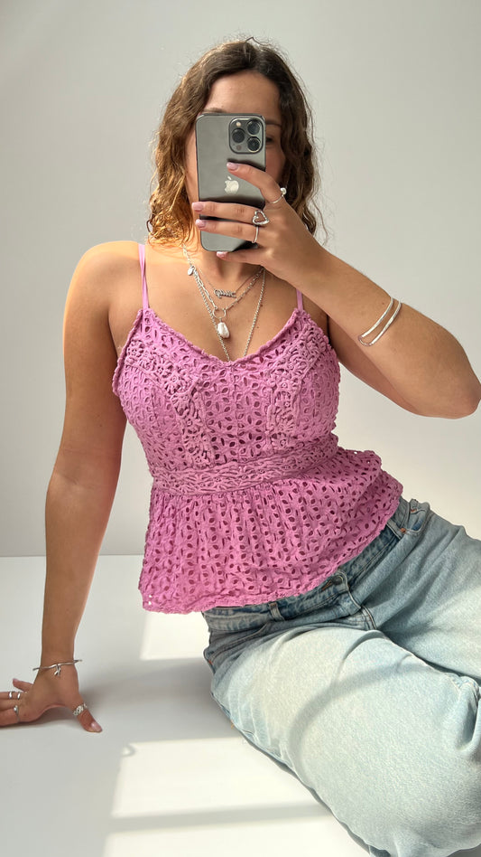 00s pink crochet cami- size M