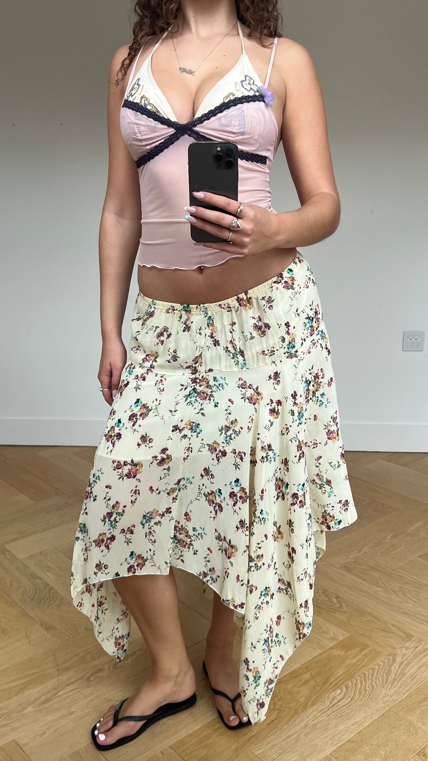 00s cream floral midi skirt- size M