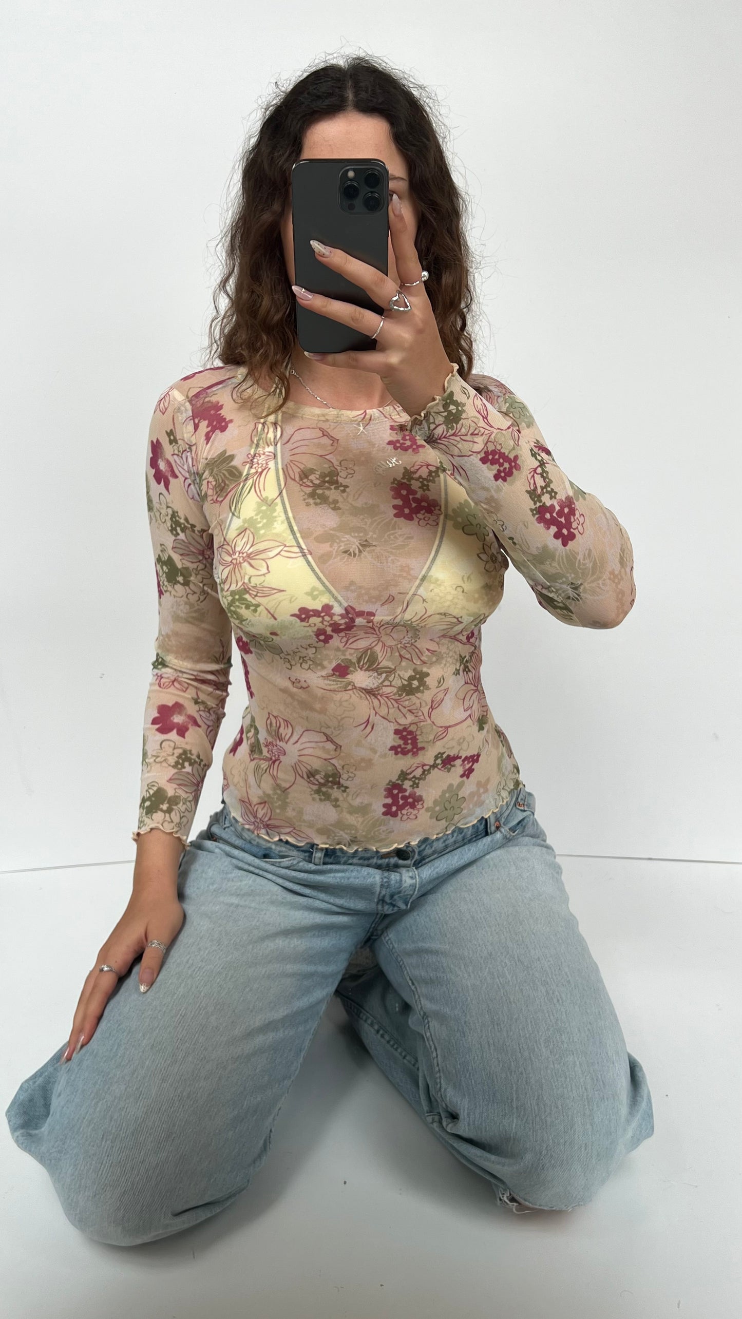 00s cream floral long sleeve top- size M