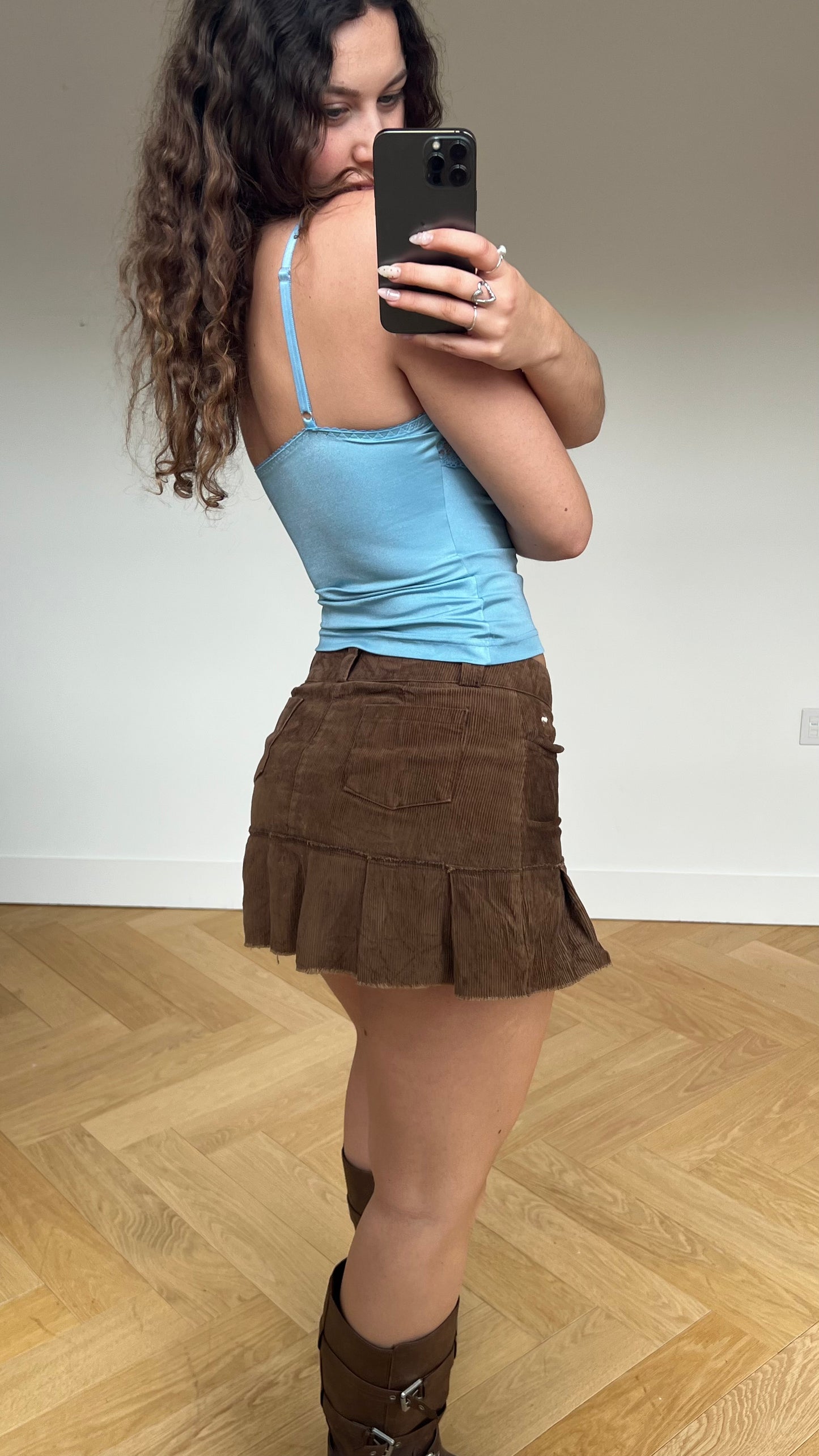 00s brown corduroy mini skirt- size M