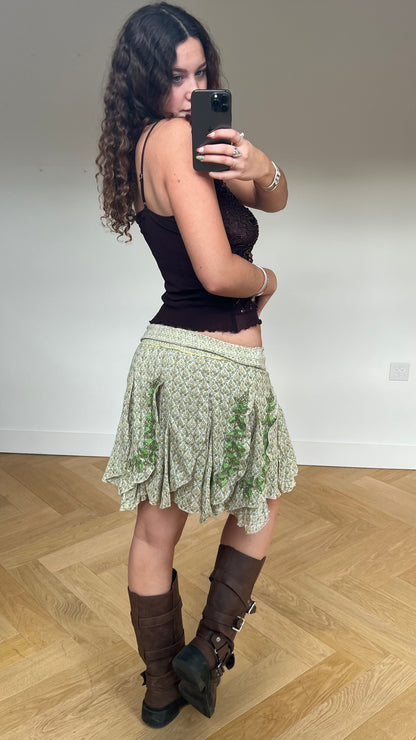 00s green floral midi skirt- size S