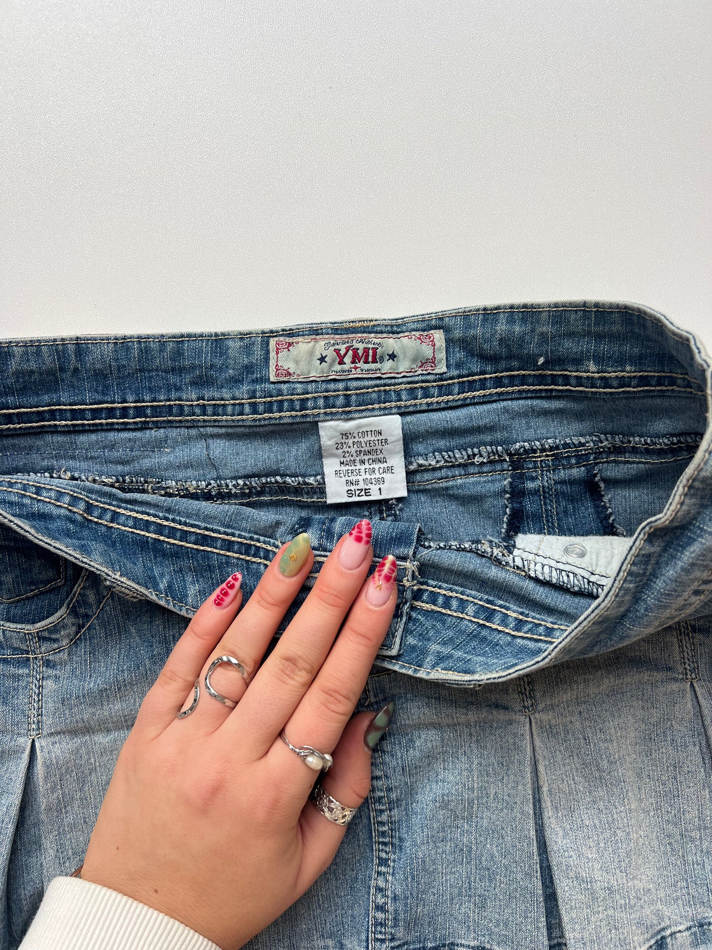 00s denim pleated mini skirt- size XS