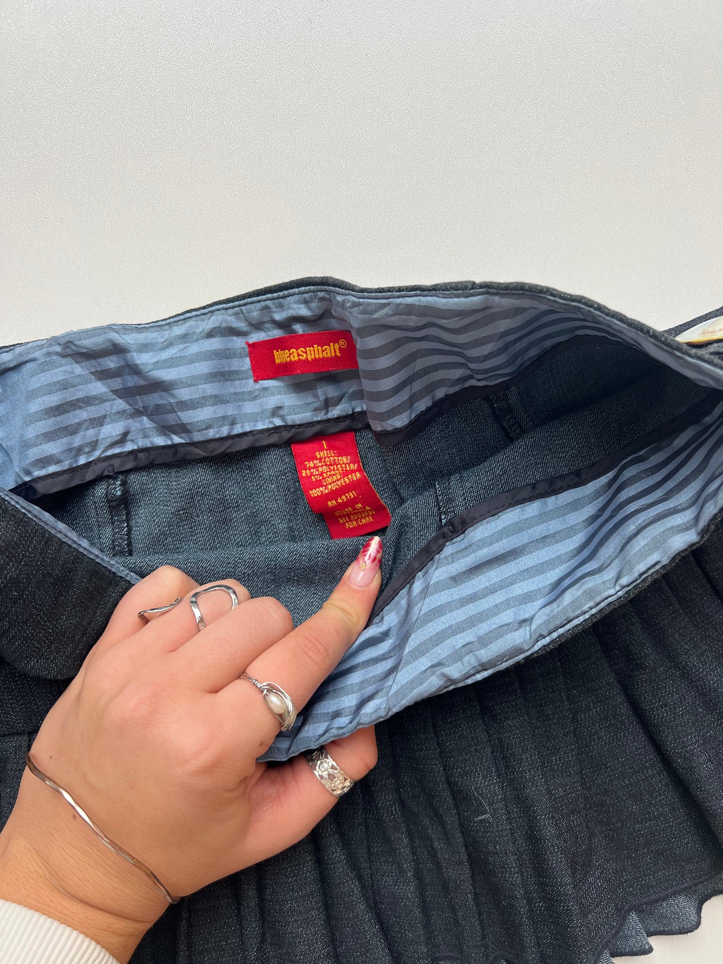 00s denim pleated mini skirt- size XS