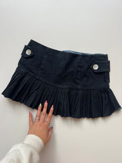 00s denim pleated mini skirt- size XS
