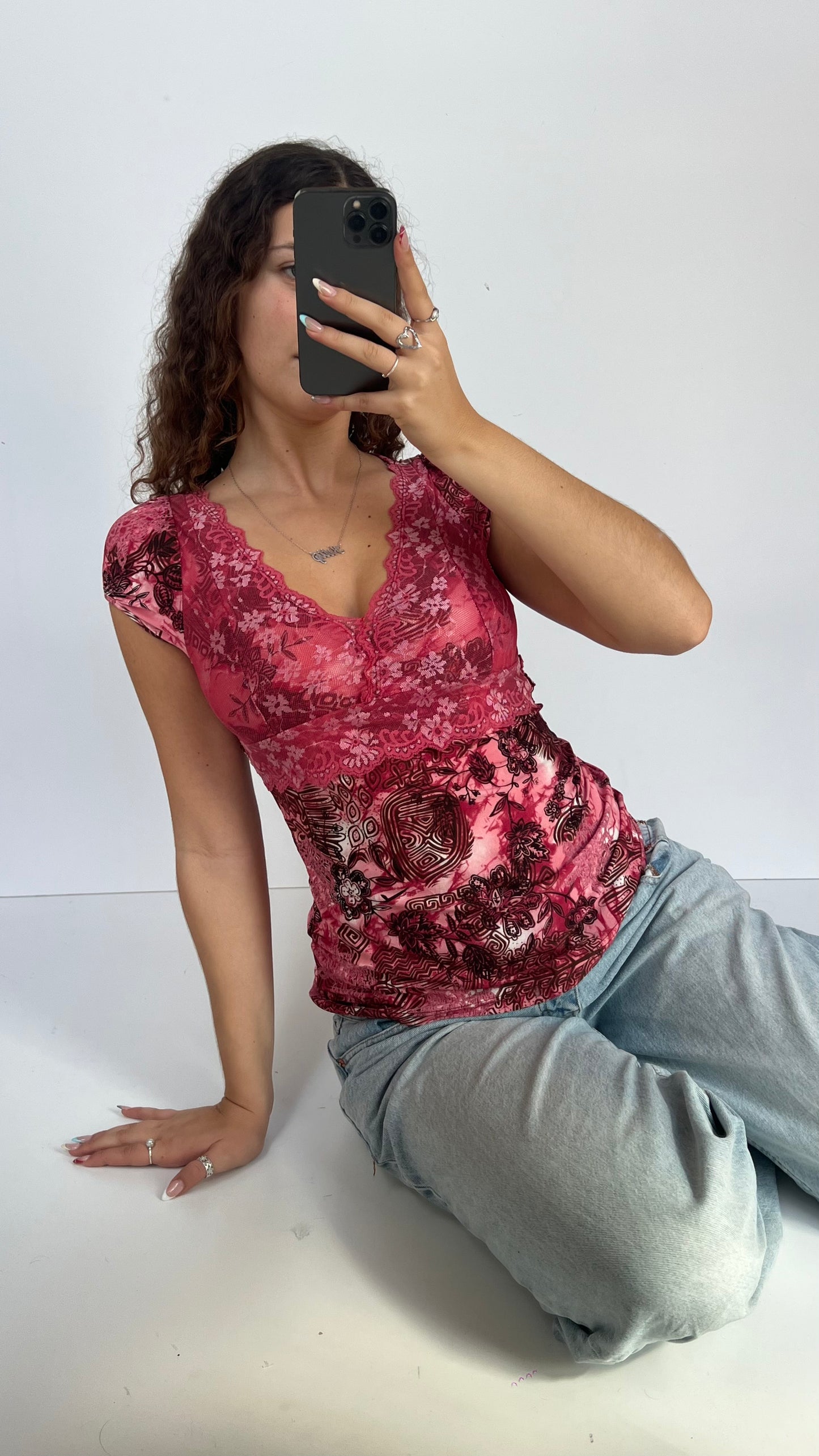 00s pink lace top- size L