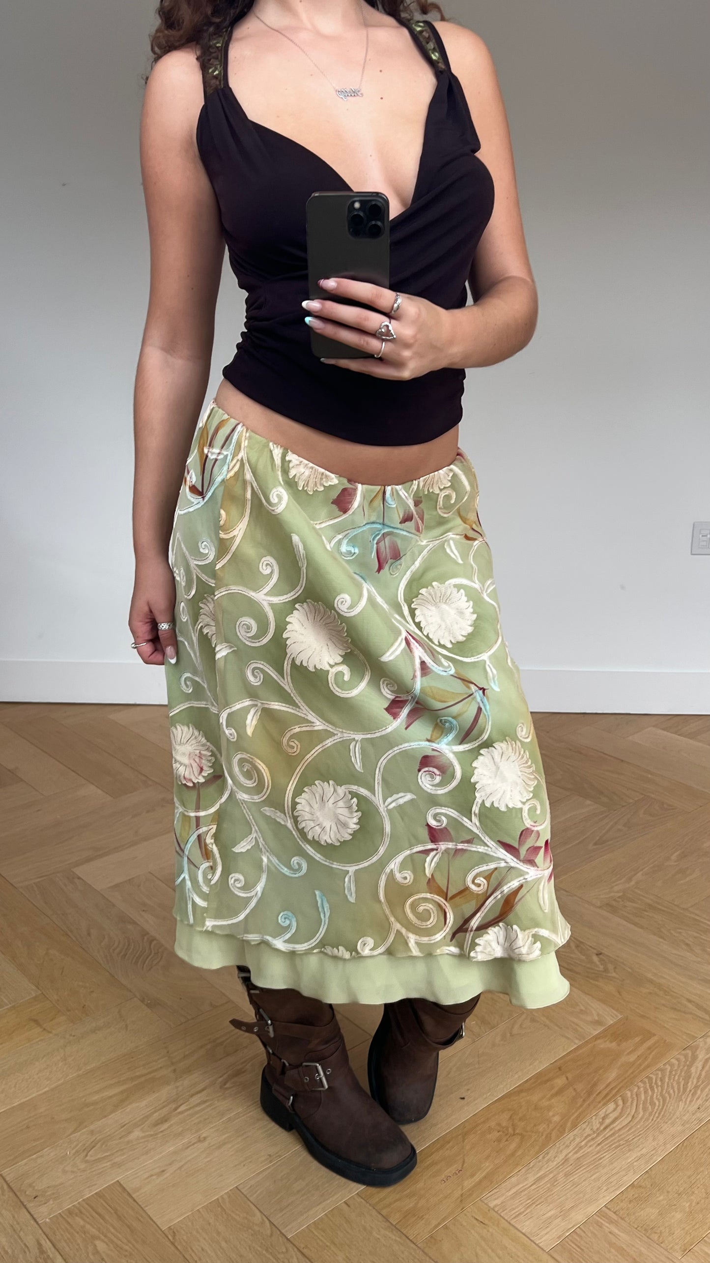 00s green floral midi skirt- size L