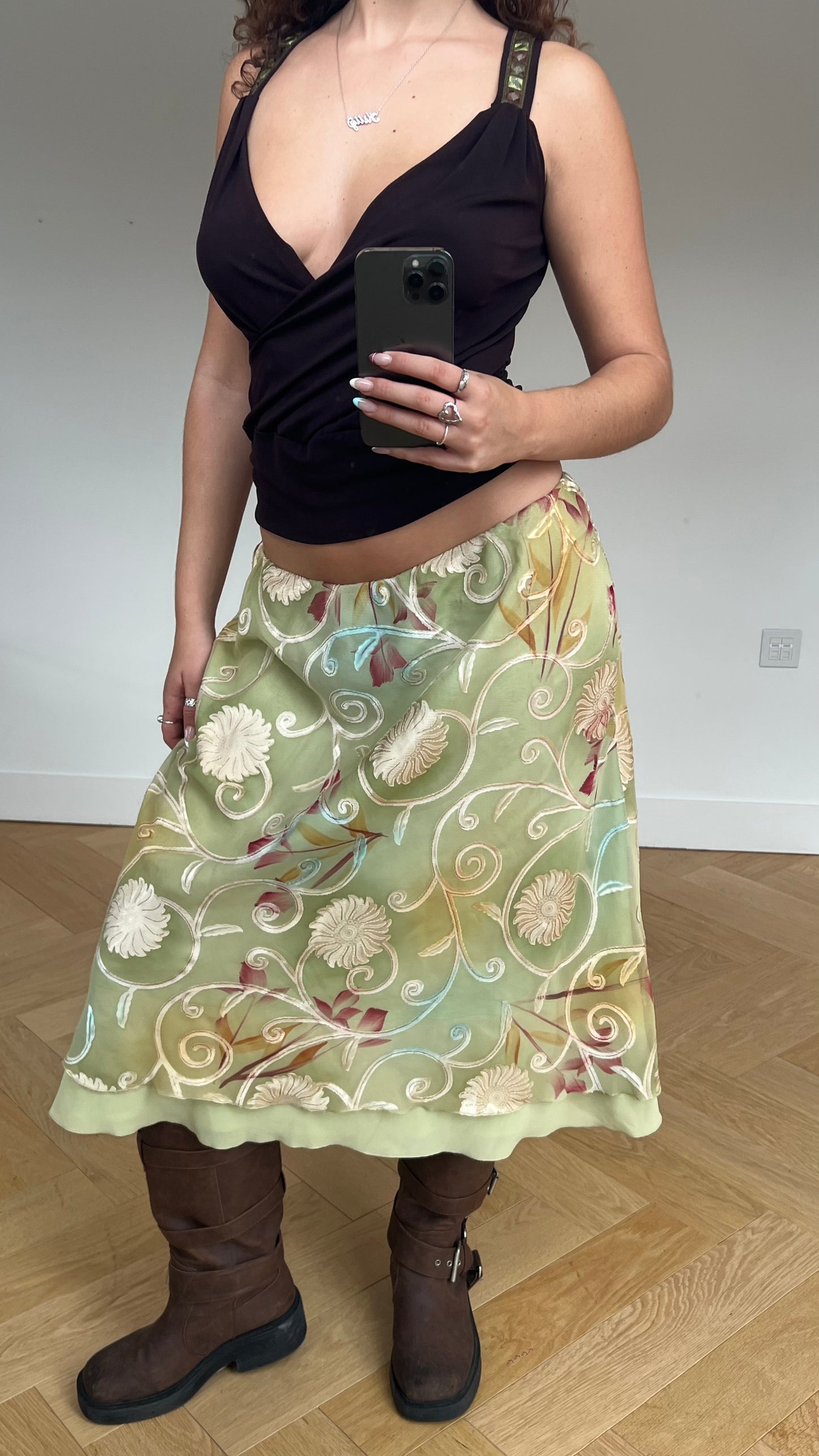 00s green floral midi skirt- size L