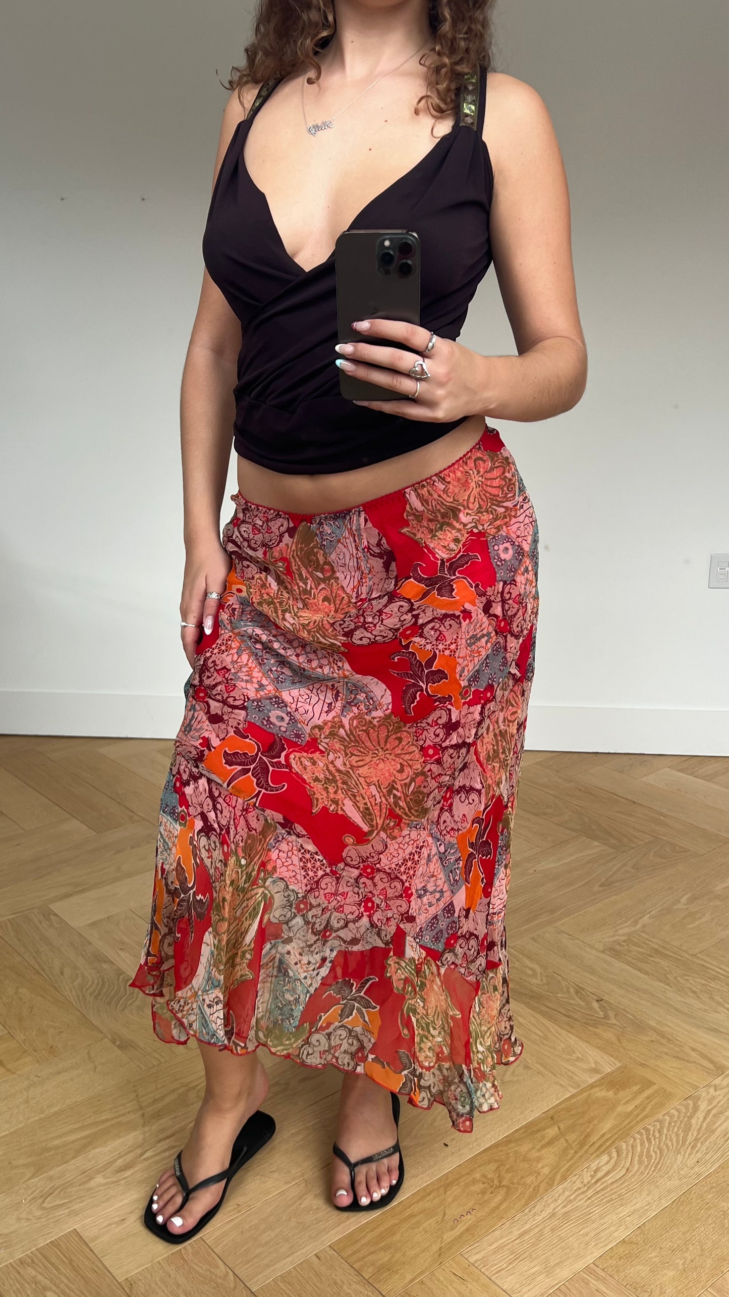 00s red mesh midi skirt- size M