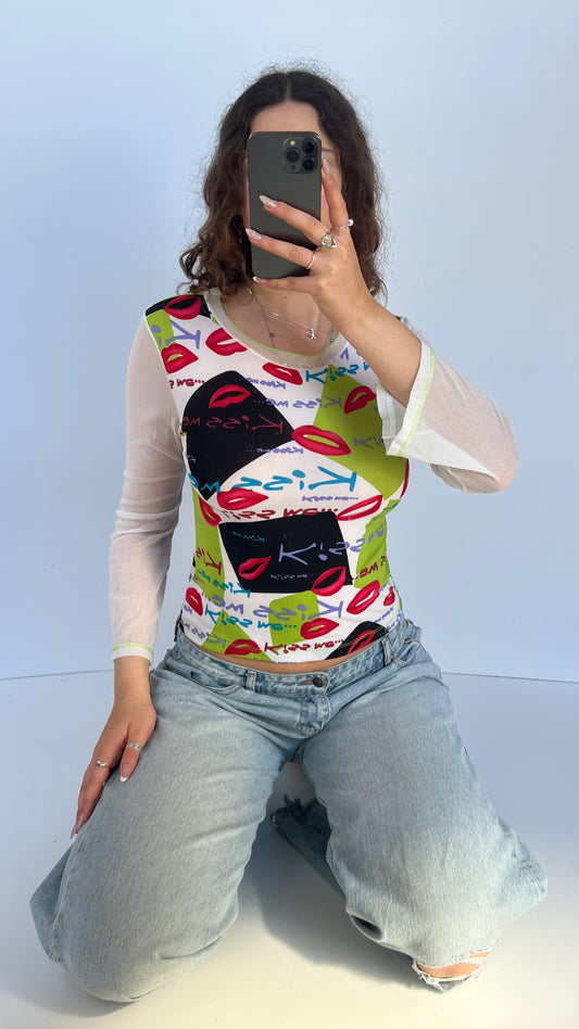 00s green kiss mesh long sleeve top- size M