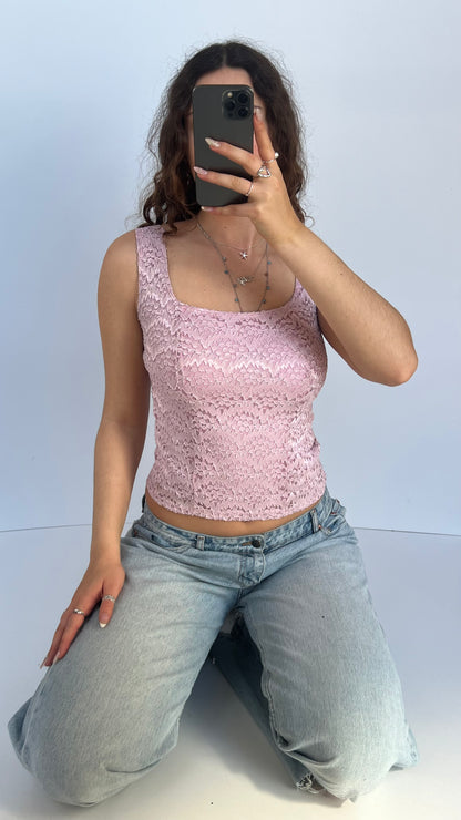 00s pink lace tank top- size M