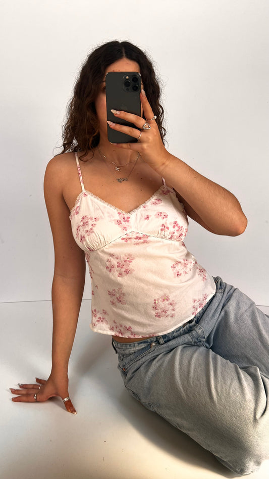 00s white pink floral cami- size M