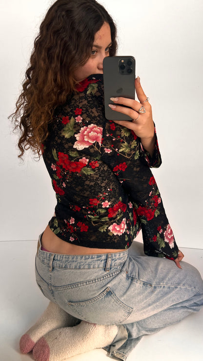 00s black lace floral top- size XL