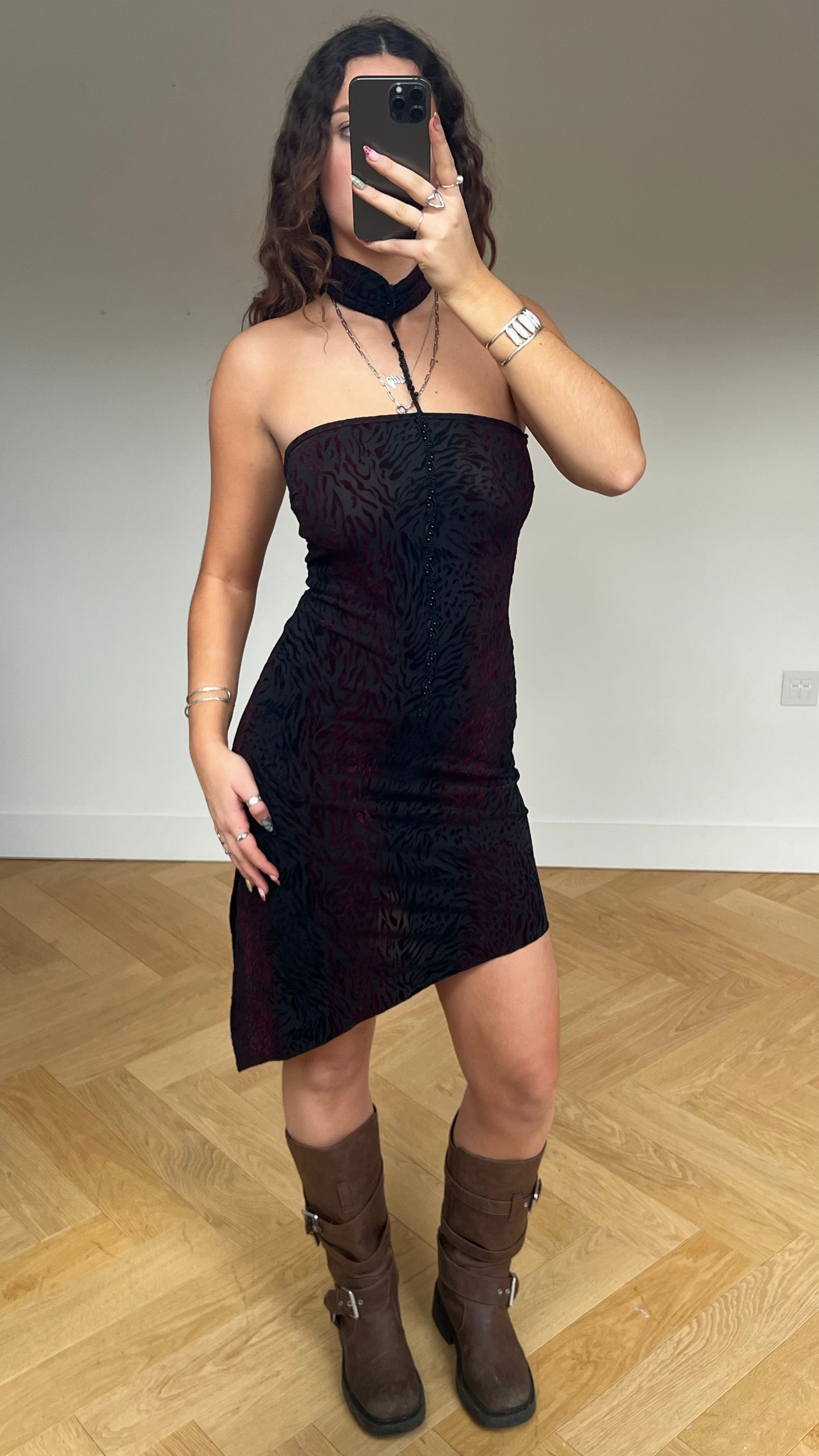 00s red black velvet dress- size S