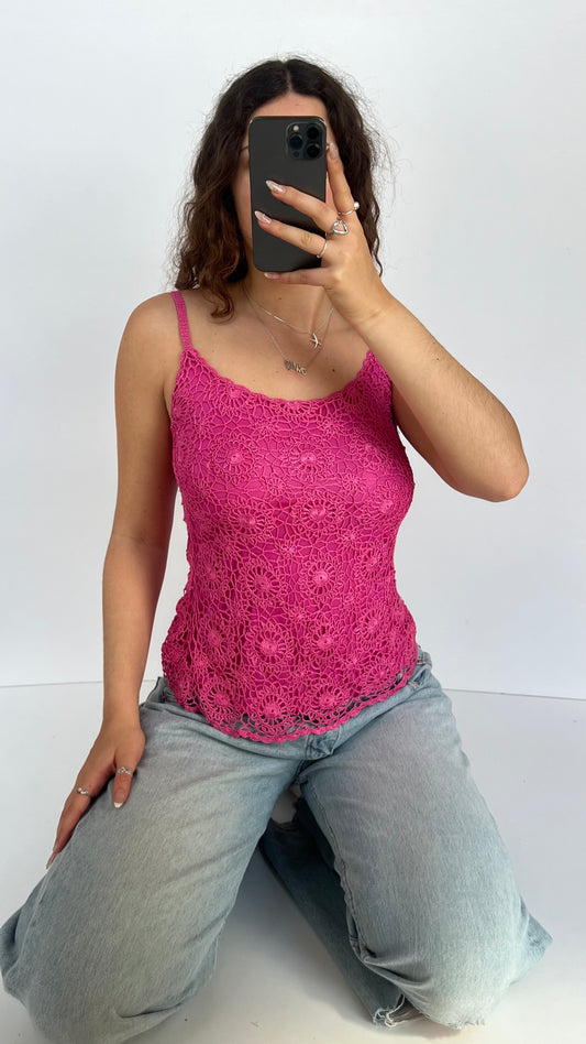 00s pink crochet cami- size S