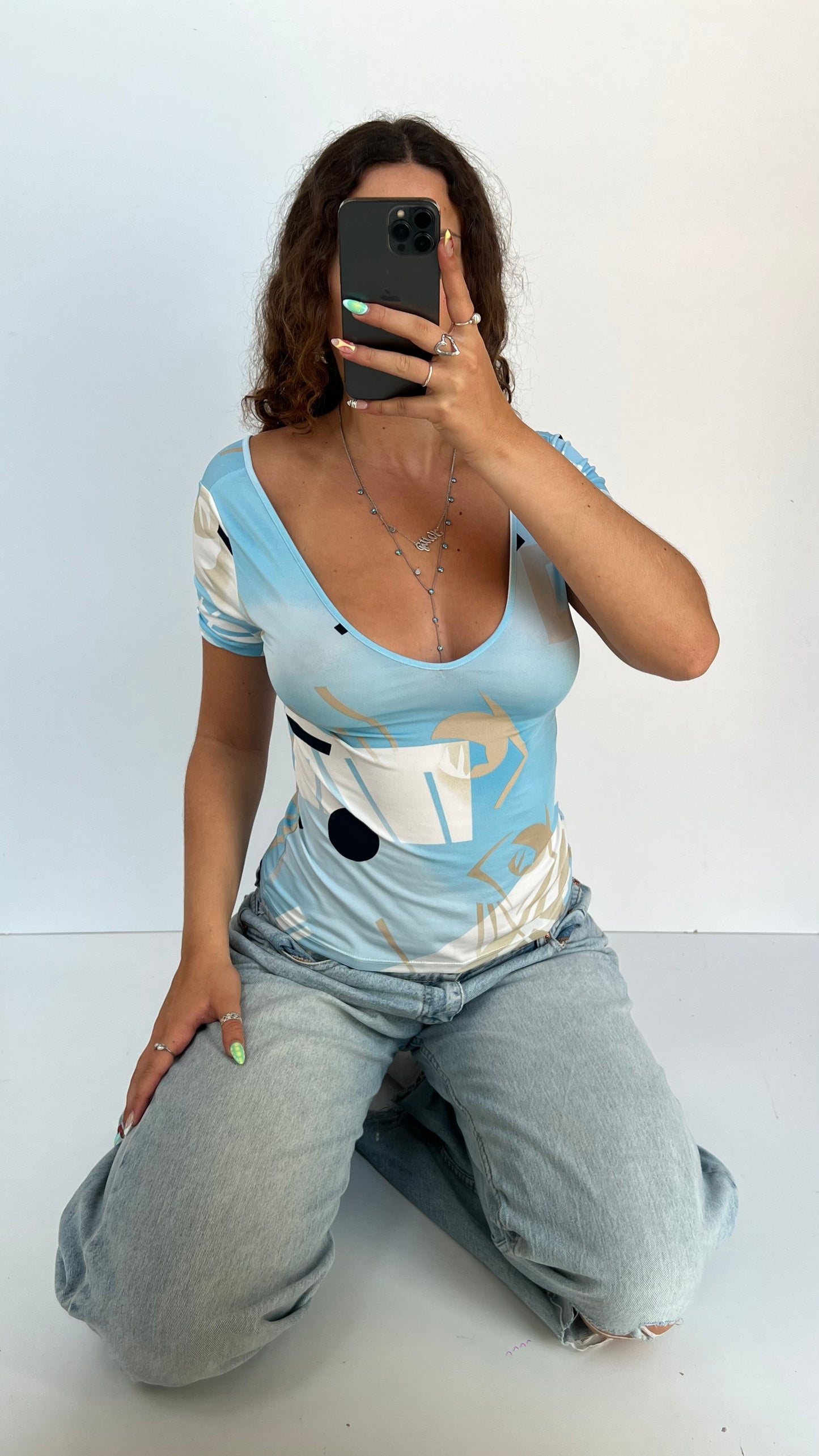 00s blue patterned top- size M