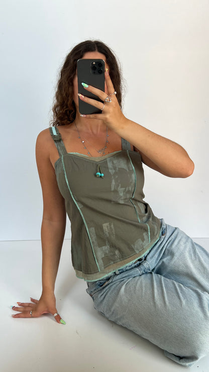 00s khaki cargo cami- size L