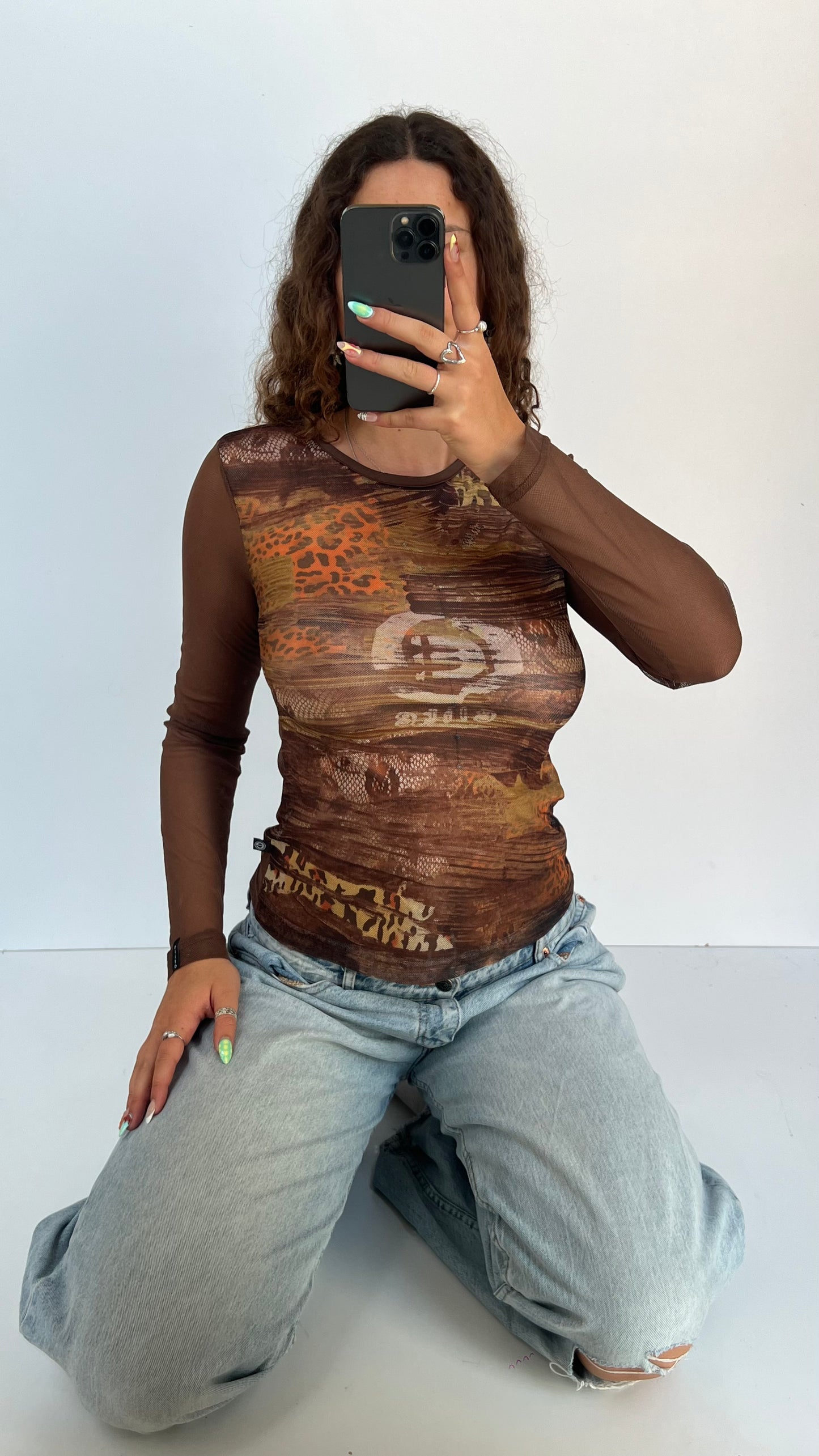 00s brown mesh long sleeve top- size M
